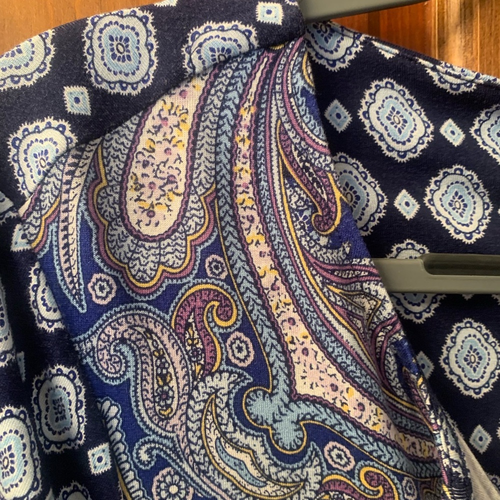 Chico New With Tags Top, Multi Pattern, 3 Shades … - image 3